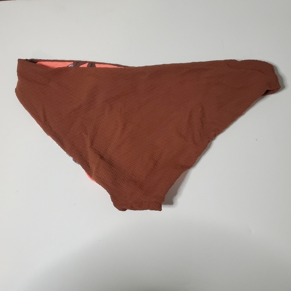 NWOT Maaji Sublime reversible bikini bottom Medium - Picture 7 of 13